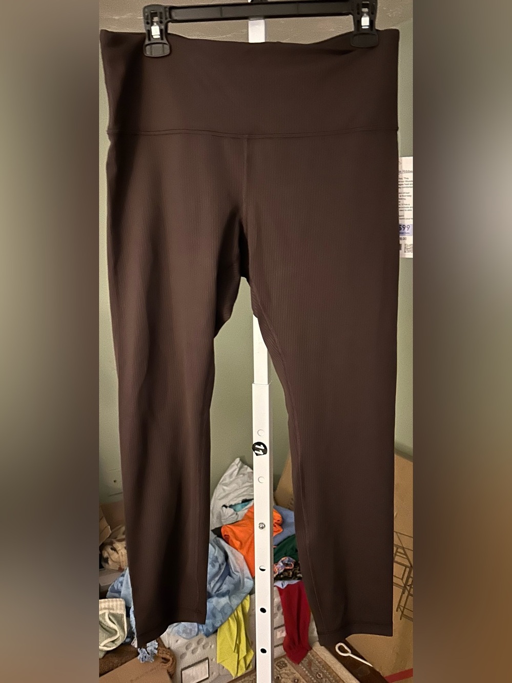 Lululemon Wundertrain Ribbed HR Leggings in 
Espresso